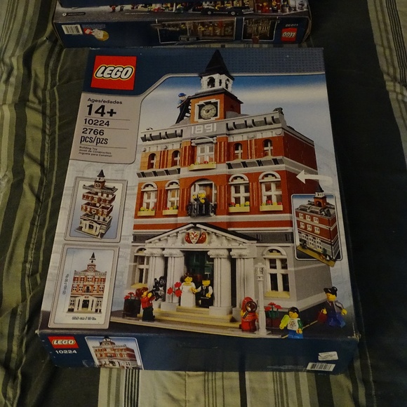 lego sets - Picture 5 of 6